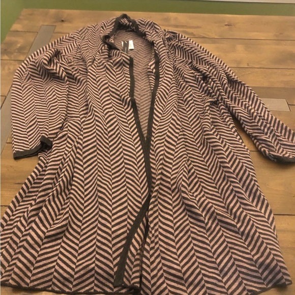 Joan Vass New York Longline Cardigan - Picture 3 of 12